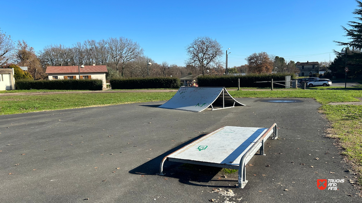 Carignan-de-Bordeaux skatepark